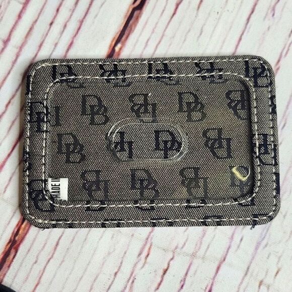 Dooney & Bourke Black Signature Pattern Shoulder Bag with Accessories - Picture 7 of 15